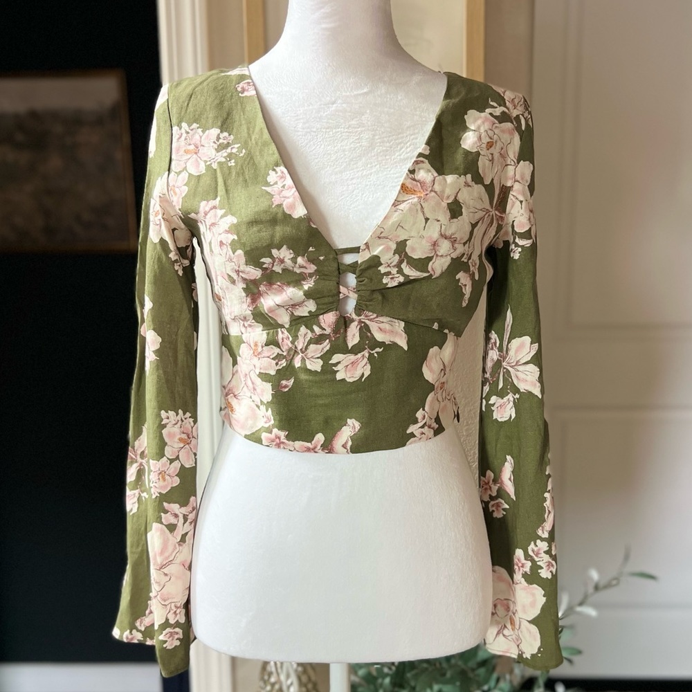NEW ZARA 2023 CRUISE LINEN BLEND Printed Floral Bell sleeves crop top Large L - Picture 2 of 9